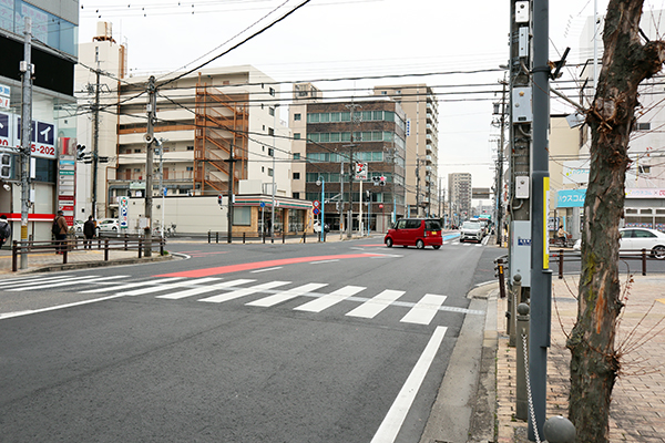 鳥居松交差点①